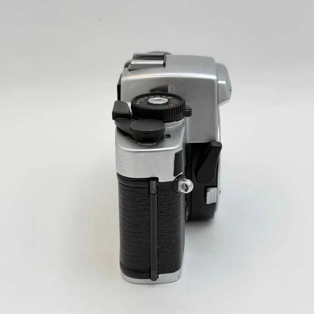 Leica R4 35mm SLR Film Camera Body Silver Leitz Tested Body Only 1618242